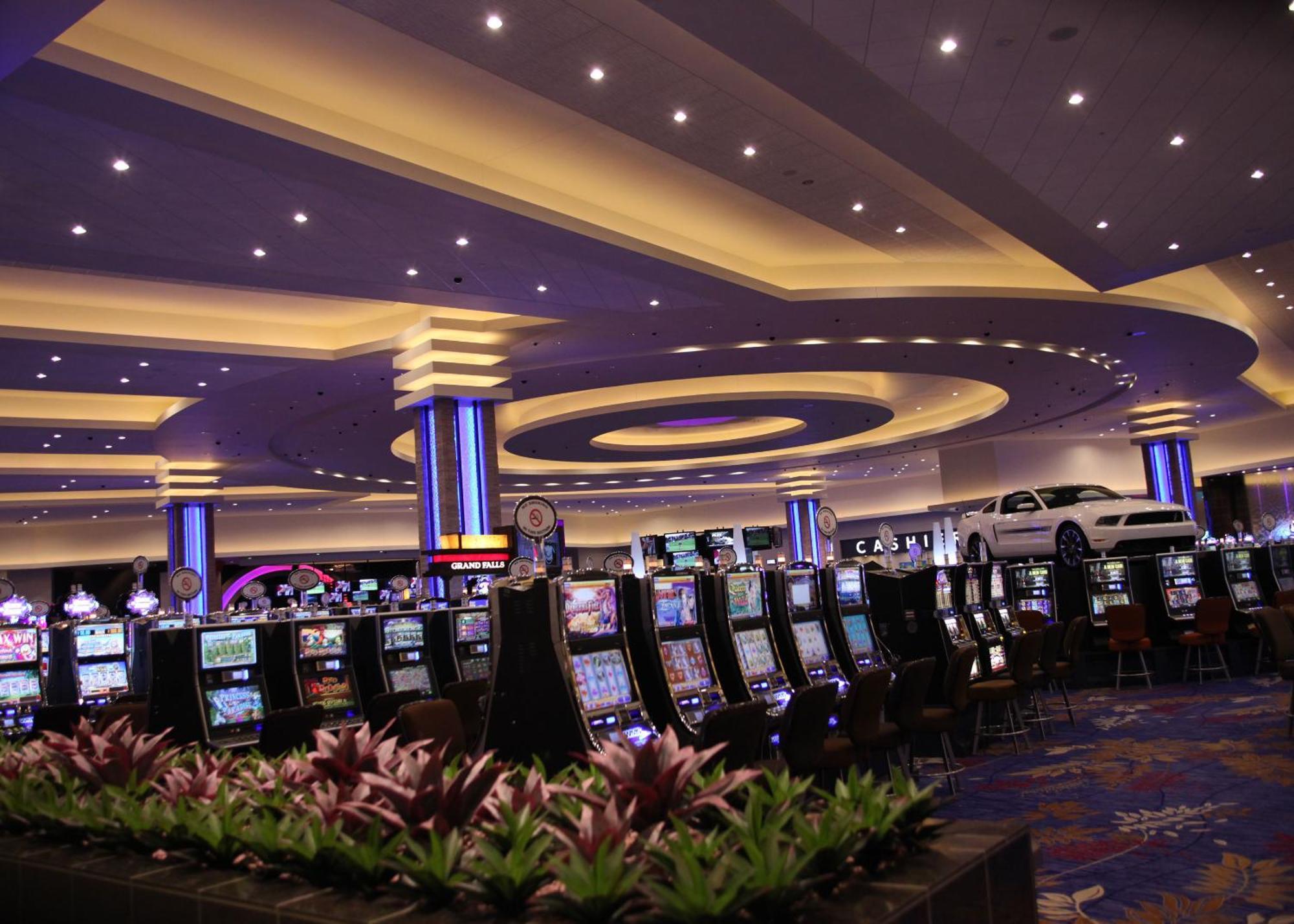 Grand Falls Casino & Golf Resort Larchwood Bagian luar foto